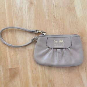 Vintage Coach Beige Wristlet with Gold Accents
